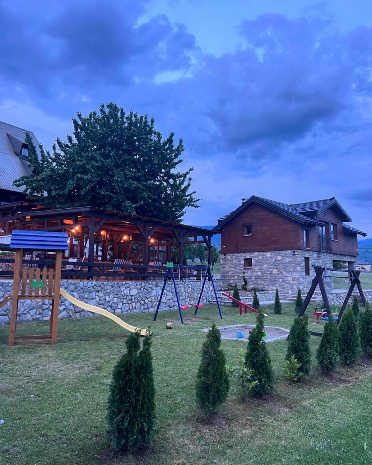 Camp Hotel Lake Views Plav Extérieur photo